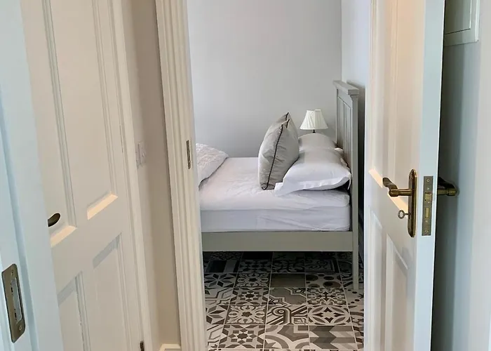 度假居 Periwinkle Cottage, With The Amazing Sea View